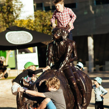 Run for your lives (Bronze Sculpture)