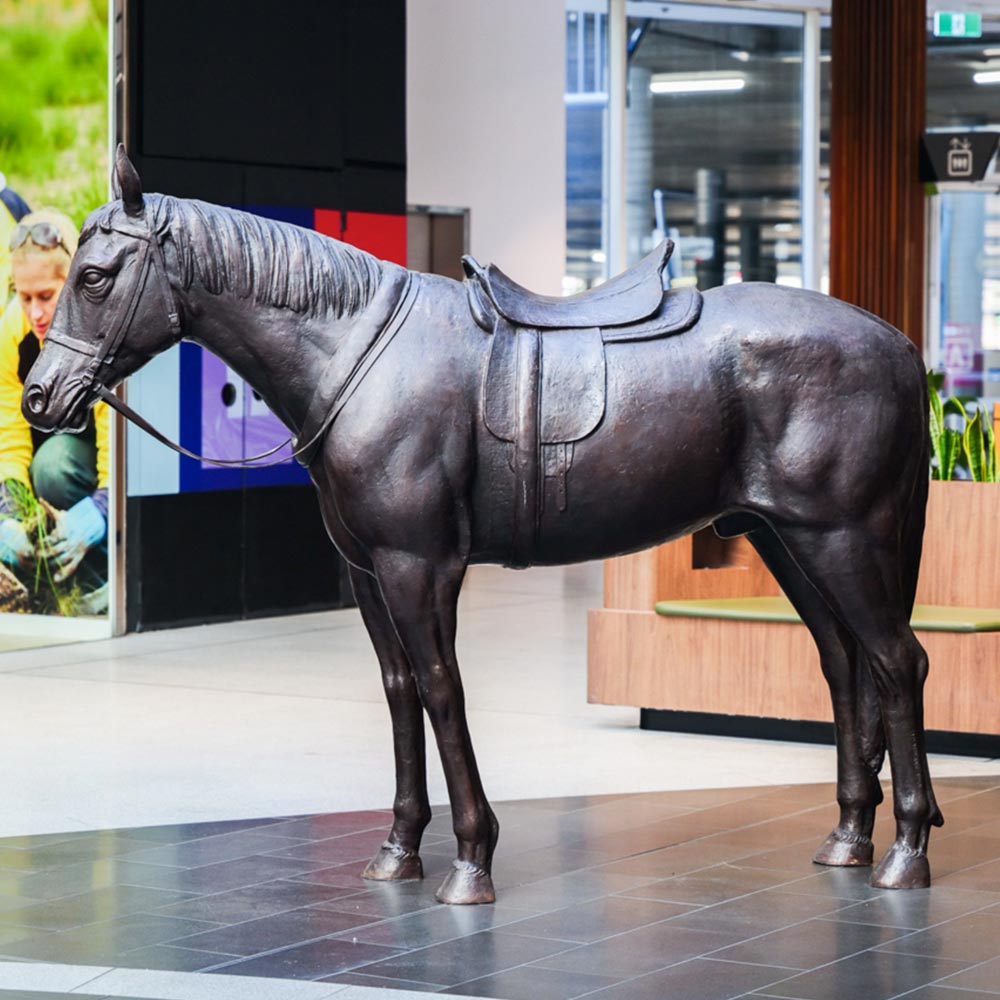 Sandy (Bronze Sculpture) – Gillie and Marc®