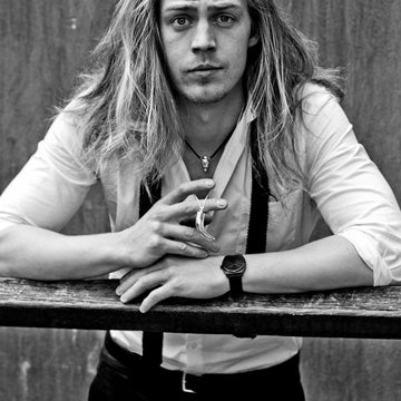 Their love was fierce and gentle at once (Silver Horn Pendant)