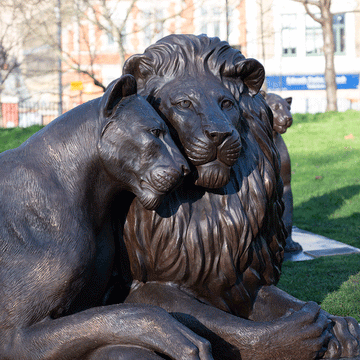 Virginia and Bill (Bronze Sculpture)
